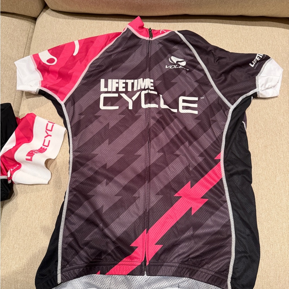 LIFETIME CYCLE Short Sleeve Cycling Jersey - Black & Hot Pink